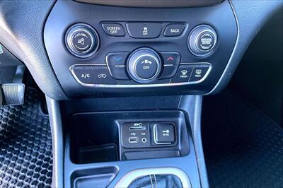 2016 Jeep Cherokee Latitude Altitude - Photo 24 - Rock Springs, WY 82901