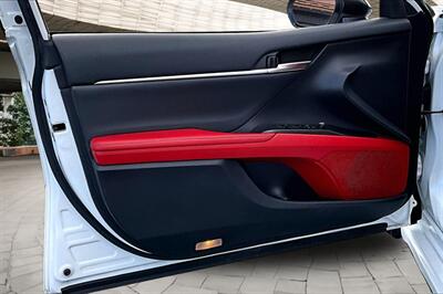 2021 Toyota Camry XSE   - Photo 18 - Rock Springs, WY 82901