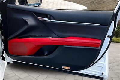 2021 Toyota Camry XSE   - Photo 19 - Rock Springs, WY 82901