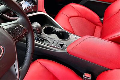 2021 Toyota Camry XSE   - Photo 14 - Rock Springs, WY 82901