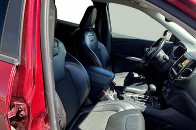 2020 Jeep Cherokee Trailhawk - Photo 7 - Rock Springs, WY 82901