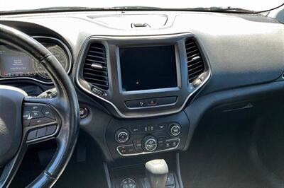 2020 Jeep Cherokee Trailhawk - Photo 6 - Rock Springs, WY 82901