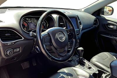 2020 Jeep Cherokee Trailhawk - Photo 13 - Rock Springs, WY 82901