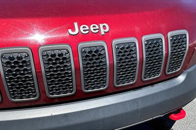 2020 Jeep Cherokee Trailhawk   - Photo 31 - Rock Springs, WY 82901