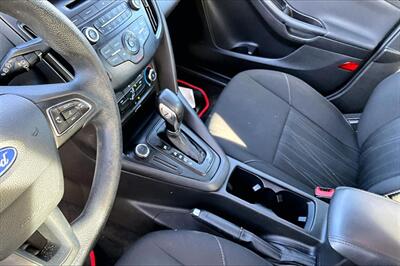 2017 Ford Focus SE   - Photo 14 - Rock Springs, WY 82901