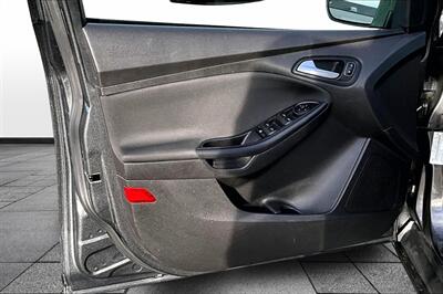 2017 Ford Focus SE   - Photo 18 - Rock Springs, WY 82901