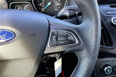 2017 Ford Focus SE   - Photo 21 - Rock Springs, WY 82901