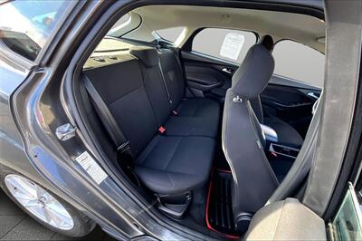 2017 Ford Focus SE   - Photo 29 - Rock Springs, WY 82901