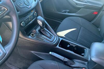 2018 Ford Focus SE - Photo 14 - Rock Springs, WY 82901