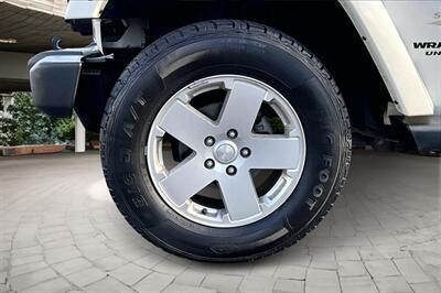 2010 Jeep Wrangler Unlimited Sahara   - Photo 8 - Rock Springs, WY 82901