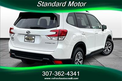 2020 Subaru Forester Premium   - Photo 2 - Rock Springs, WY 82901