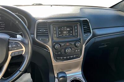 2017 Jeep Grand Cherokee Limited   - Photo 6 - Rock Springs, WY 82901