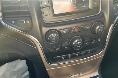 2017 Jeep Grand Cherokee Limited   - Photo 24 - Rock Springs, WY 82901