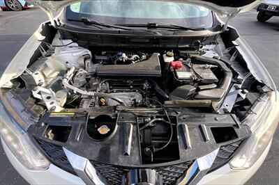 2016 Nissan Rogue SV - Photo 9 - Rock Springs, WY 82901