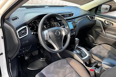 2016 Nissan Rogue SV   - Photo 13 - Rock Springs, WY 82901