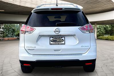 2016 Nissan Rogue SV - Photo 4 - Rock Springs, WY 82901