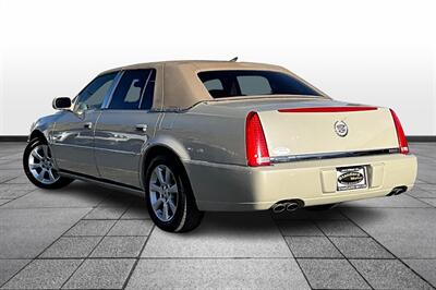 2010 Cadillac DTS 4.6L V8   - Photo 12 - Rock Springs, WY 82901