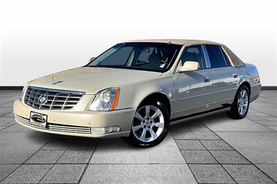 2010 Cadillac DTS 4.6L V8   - Photo 1 - Rock Springs, WY 82901