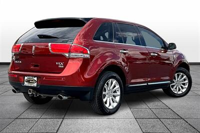 2014 Lincoln MKX   - Photo 2 - Rock Springs, WY 82901