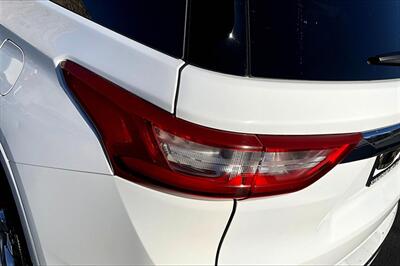 2018 Chevrolet Traverse High Country   - Photo 33 - Rock Springs, WY 82901