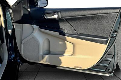 2012 Toyota Camry LE   - Photo 19 - Rock Springs, WY 82901