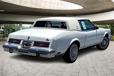 1985 Buick Riviera   - Photo 2 - Rock Springs, WY 82901