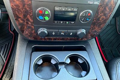 2012 GMC Yukon XL Denali   - Photo 24 - Rock Springs, WY 82901