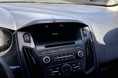 2017 Ford Focus SE - Photo 23 - Rock Springs, WY 82901