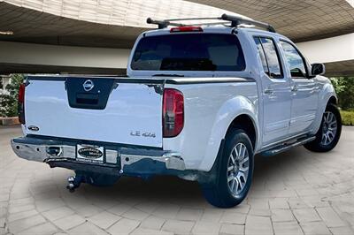 2010 Nissan Frontier LE   - Photo 2 - Rock Springs, WY 82901