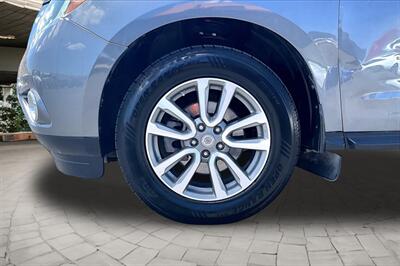 2016 Nissan Pathfinder S   - Photo 8 - Rock Springs, WY 82901