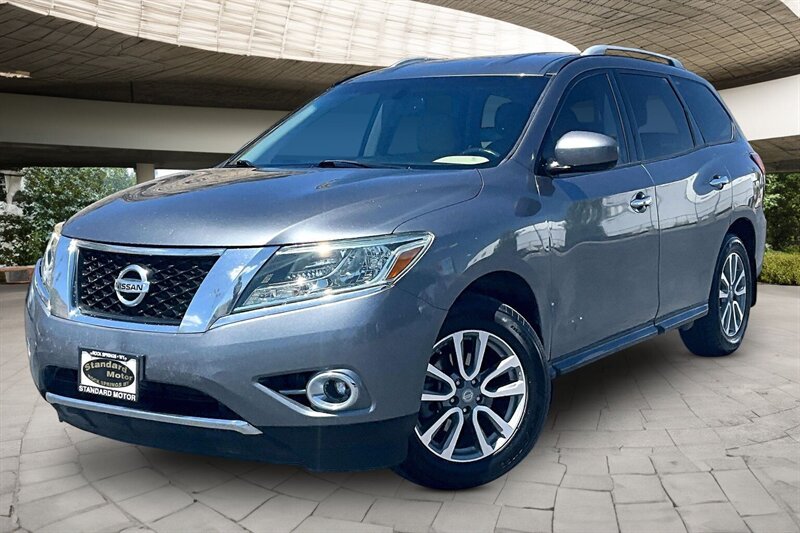 2016 Nissan Pathfinder S   - Photo 1 - Rock Springs, WY 82901