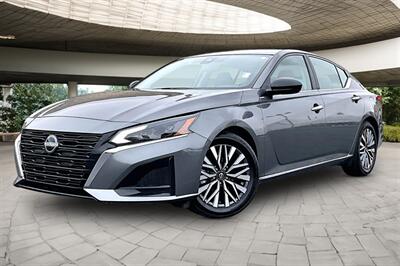 2025 Nissan Altima 2.5 SV Sedan