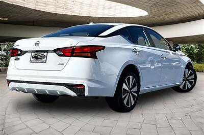 2022 Nissan Altima 2.5 SV - Photo 2 - Rock Springs, WY 82901