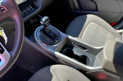 2012 Kia Sportage LX   - Photo 14 - Rock Springs, WY 82901