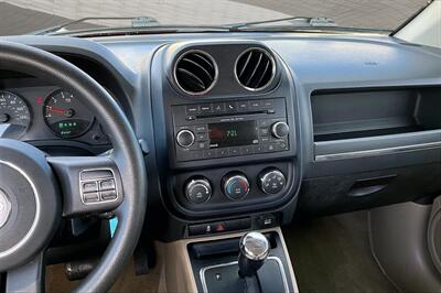 2012 Jeep Compass Sport   - Photo 6 - Rock Springs, WY 82901