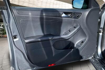 2015 Volkswagen Jetta S   - Photo 18 - Rock Springs, WY 82901