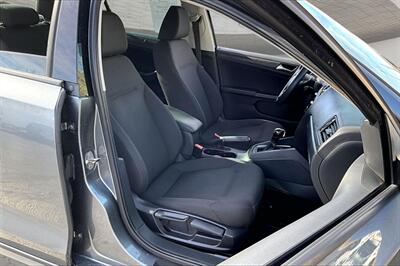 2015 Volkswagen Jetta S   - Photo 7 - Rock Springs, WY 82901