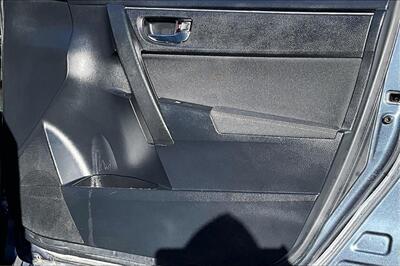 2018 Toyota Corolla LE   - Photo 19 - Rock Springs, WY 82901