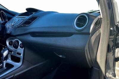 2019 Ford Fiesta SE   - Photo 16 - Rock Springs, WY 82901