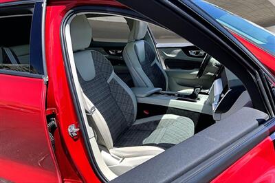 2020 Volvo V60 T5 Momentum - Photo 7 - Rock Springs, WY 82901