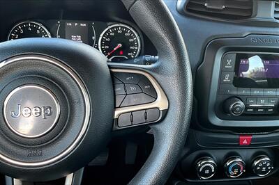 2017 Jeep Renegade Sport   - Photo 21 - Rock Springs, WY 82901