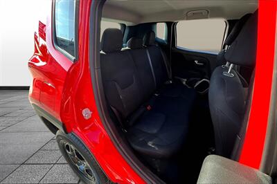 2017 Jeep Renegade Sport   - Photo 29 - Rock Springs, WY 82901