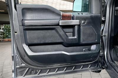 2016 Ford F-150 Platinum   - Photo 18 - Rock Springs, WY 82901