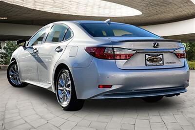 2016 Lexus ES 300h   - Photo 12 - Rock Springs, WY 82901