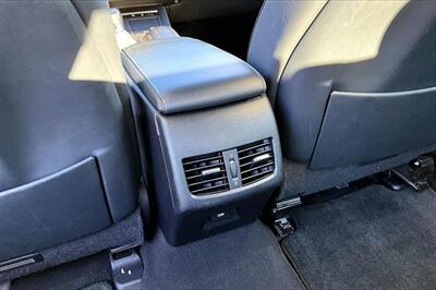 2016 Lexus ES 300h   - Photo 25 - Rock Springs, WY 82901