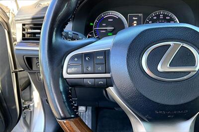 2016 Lexus ES 300h   - Photo 20 - Rock Springs, WY 82901