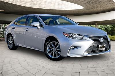 2016 Lexus ES 300h   - Photo 11 - Rock Springs, WY 82901