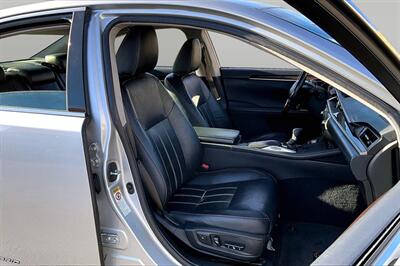 2016 Lexus ES 300h   - Photo 7 - Rock Springs, WY 82901