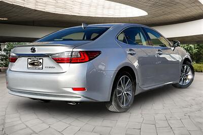 2016 Lexus ES 300h   - Photo 2 - Rock Springs, WY 82901