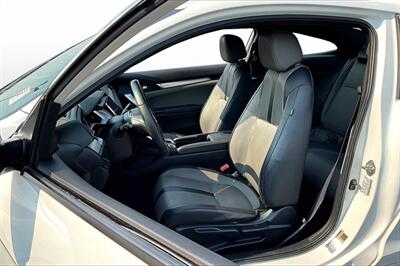 2016 Honda Civic Touring   - Photo 27 - Rock Springs, WY 82901
